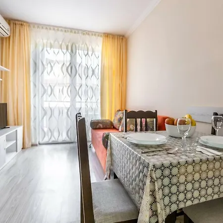 Διαμέρισμα Gym 1 Bedroom With Kitchen Zk Σάνι Μπιτς